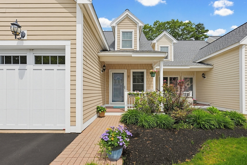 8 Heritage Way 8