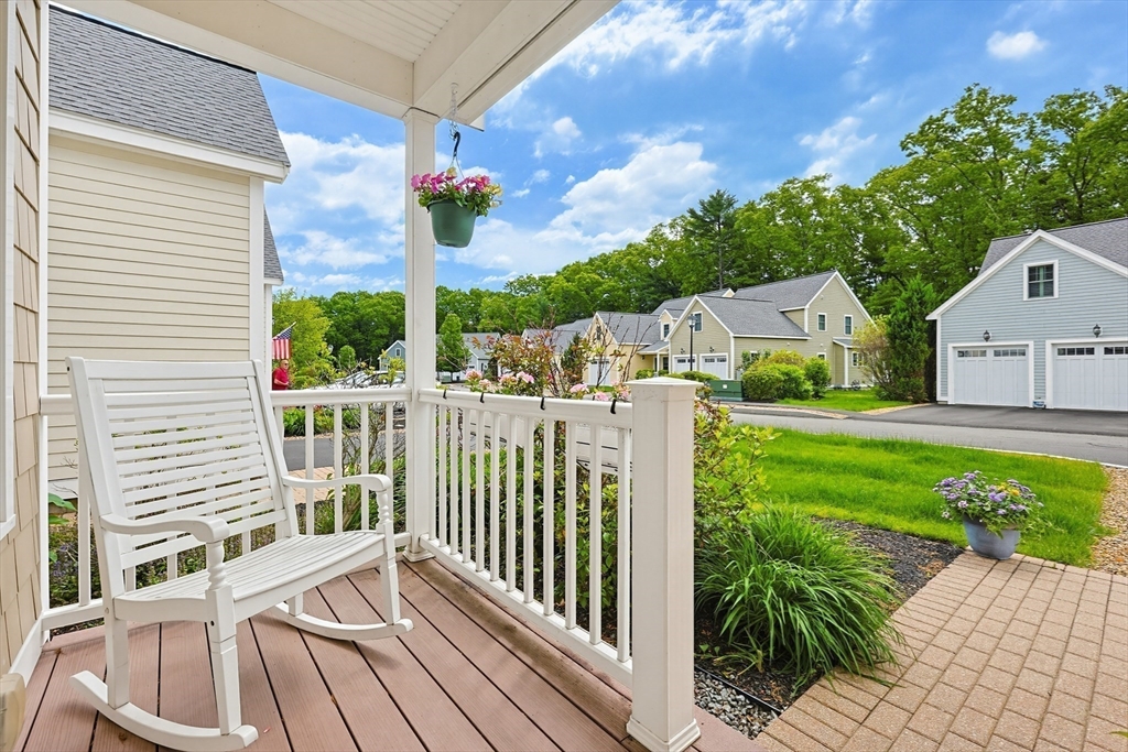 8 Heritage Way 8
