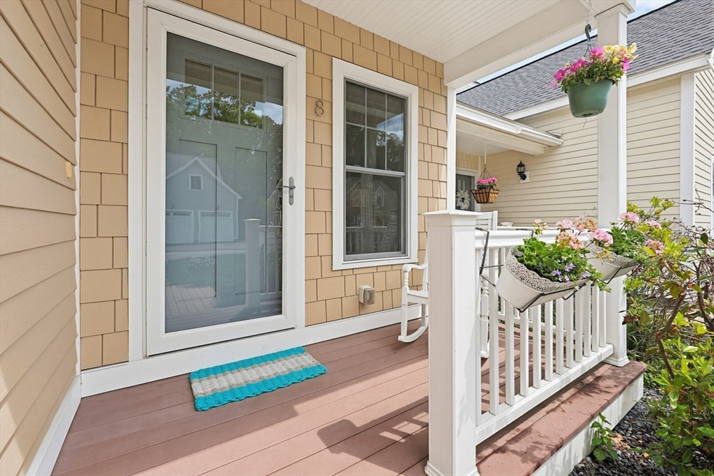 8 Heritage Way 8