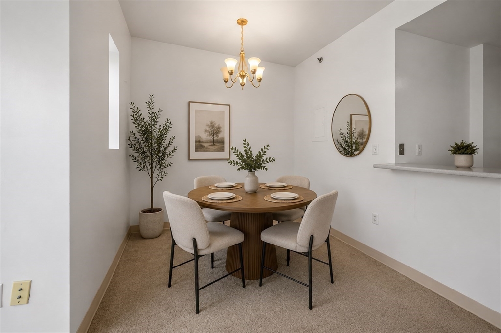636 Beacon St 505