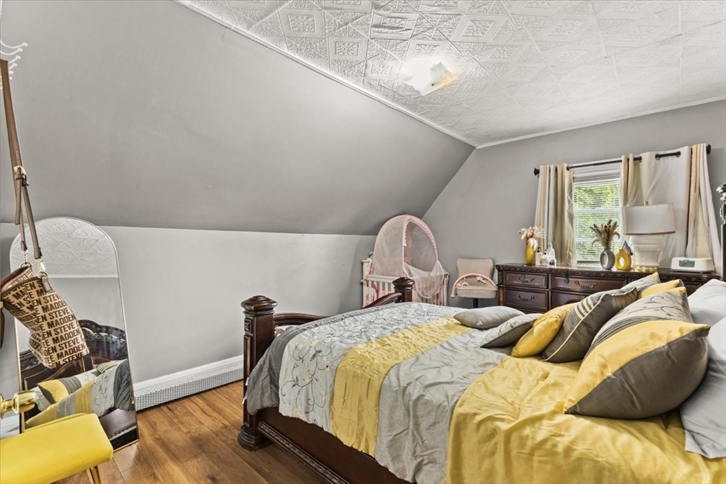 85 Maynard St, Pawtucket, RI Photo #30