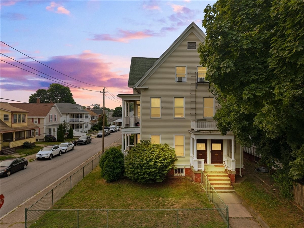 85 Maynard St, Pawtucket, RI Photo #1