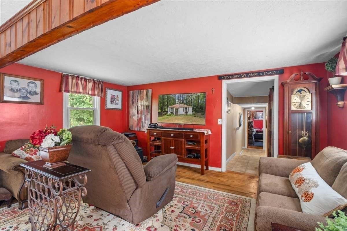 543-547 Quinapoxet St, Holden, MA Photo #22