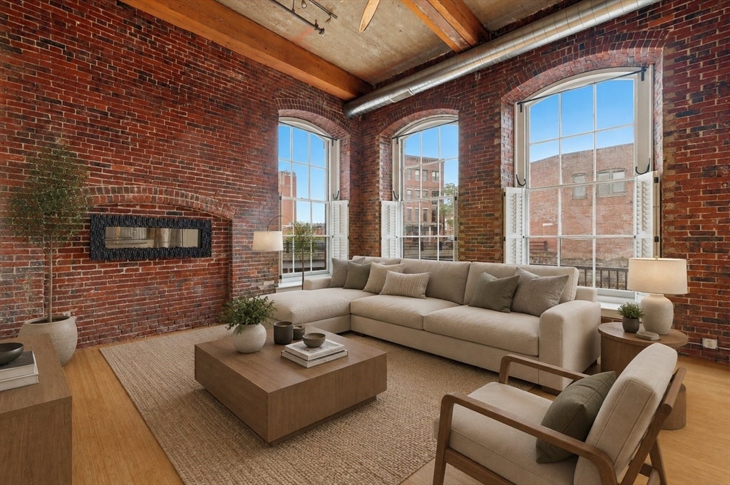 30 Market St 1