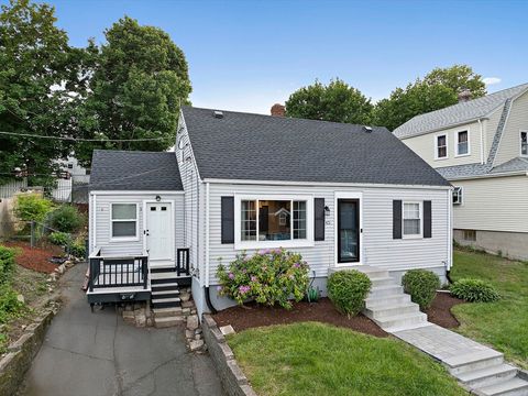 45 Weyham Road Weymouth MA 02191