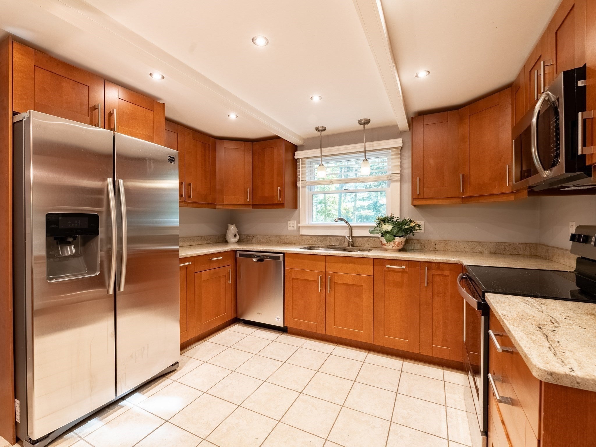 34 Plantation Dr