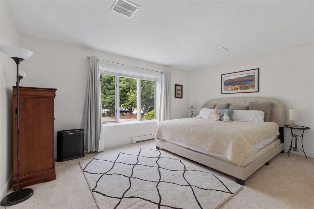 131 Bay Colony Dr