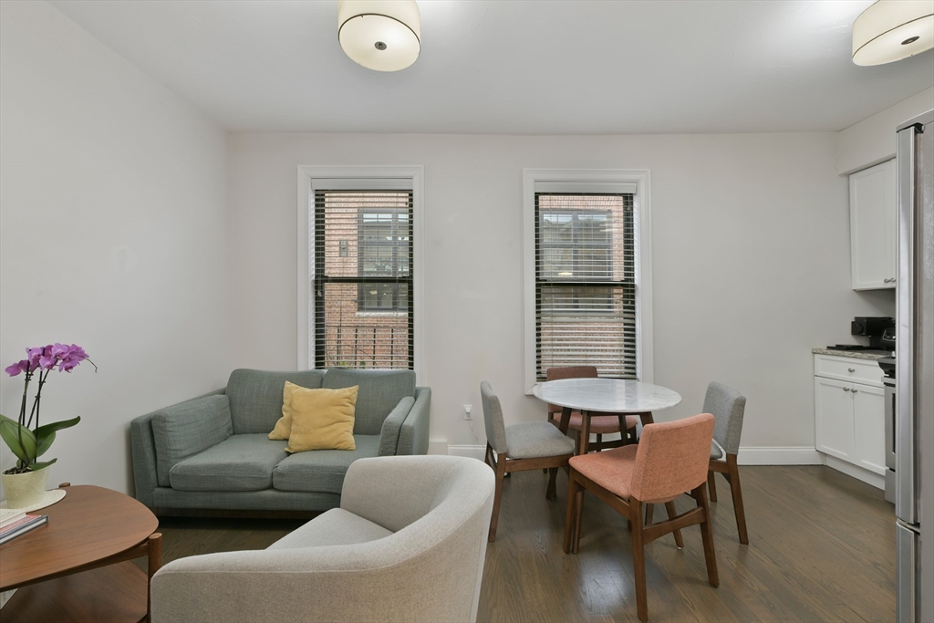 135 Havre Street 2