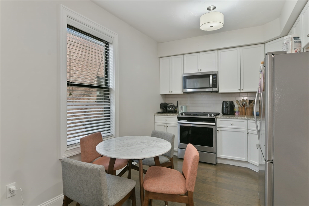 135 Havre Street 2