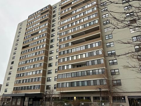 Photo of 6 Whittier Place #7P, Boston, MA 02114 (MLS # 73494962)