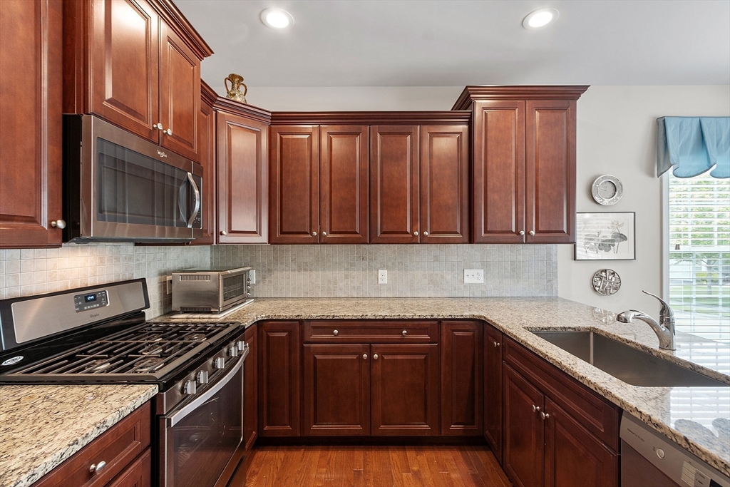 123 Skyline Drive 123