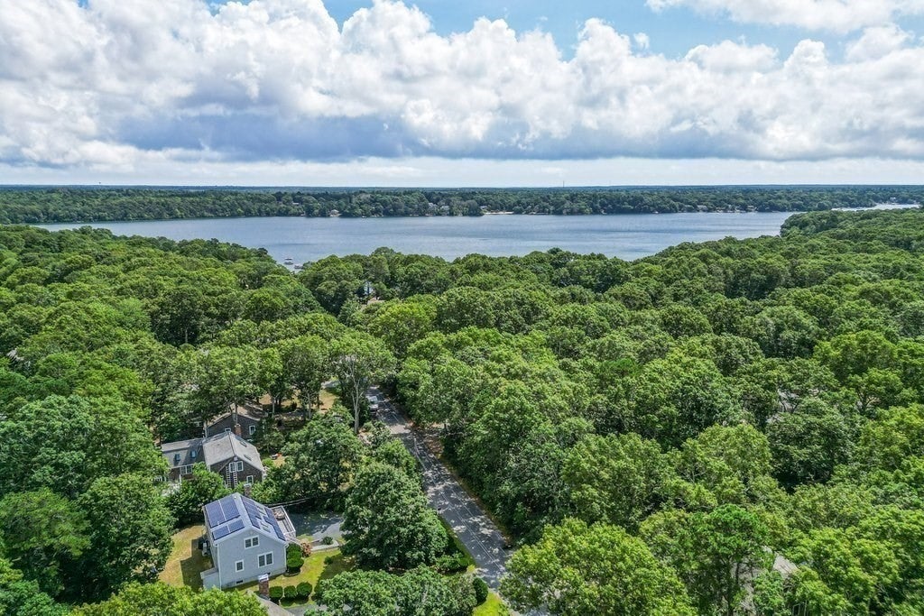 35 Pinecrest Ave, Mashpee, MA, 35 Pinecrest Ave, Mashpee, MA Photo #3