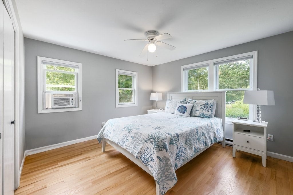 35 Pinecrest Ave, Mashpee, MA, 35 Pinecrest Ave, Mashpee, MA Photo #18
