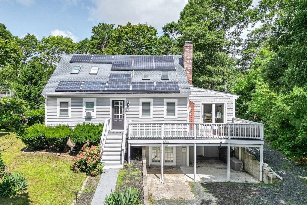 35 Pinecrest Ave, Mashpee, MA, 35 Pinecrest Ave, Mashpee, MA Photo #1