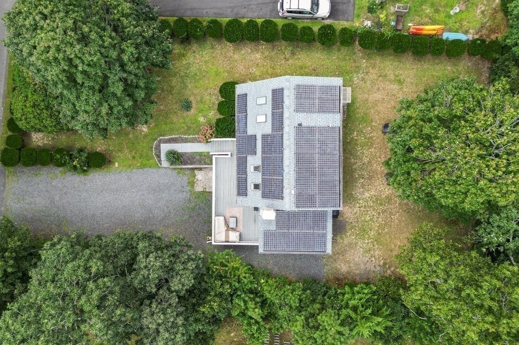 35 Pinecrest Ave, Mashpee, MA, 35 Pinecrest Ave, Mashpee, MA Photo #38