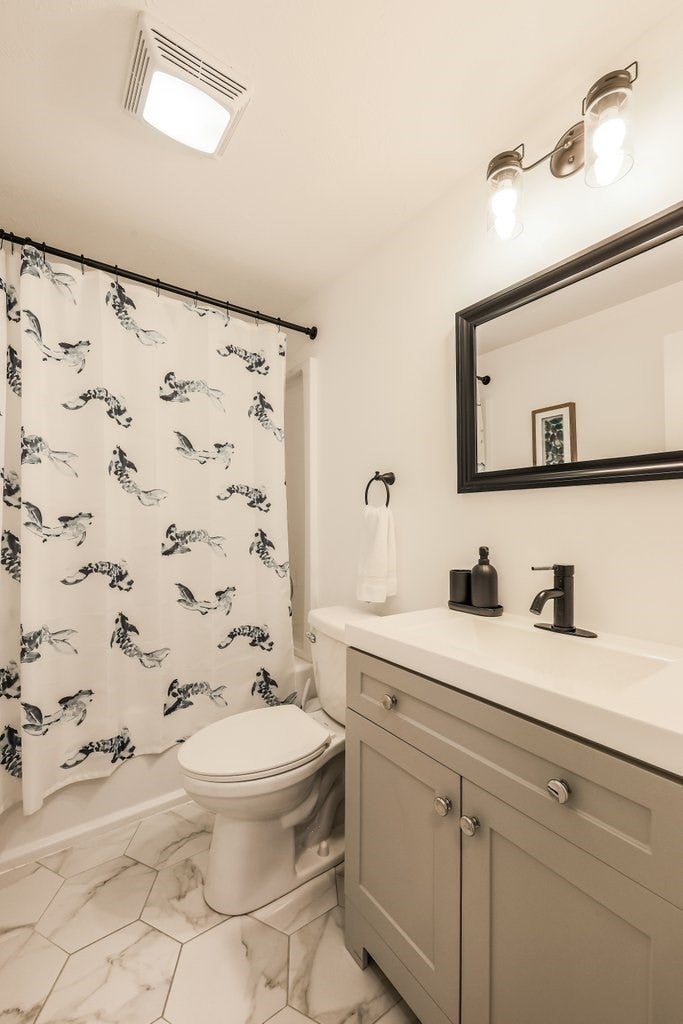 35 Pinecrest Ave, Mashpee, MA, 35 Pinecrest Ave, Mashpee, MA Photo #17