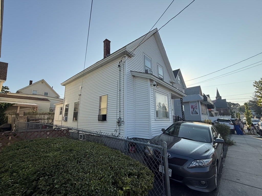 75 Plain St