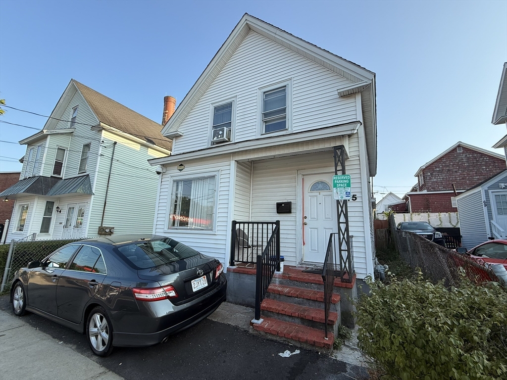 75 Plain St
