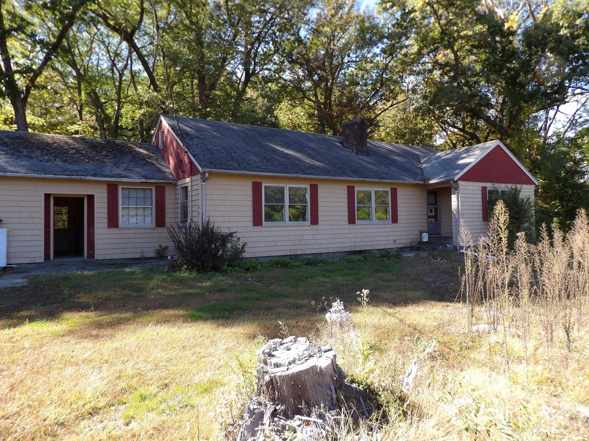 124 Worcester Providence Tpke, Millbury MA 01527