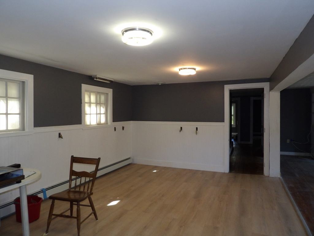 124 Worcester Providence Tpke