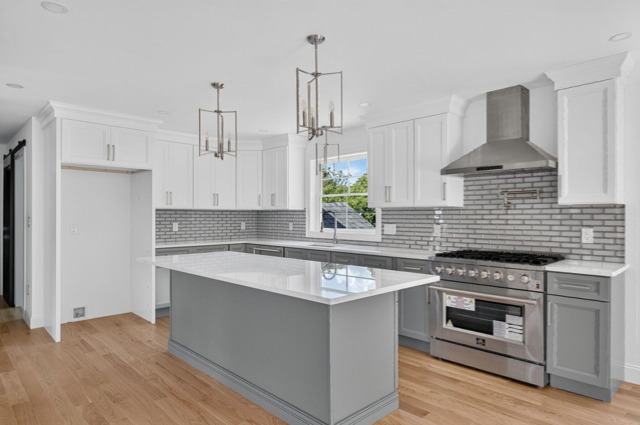 8 Morses Ln, Acushnet, MA Photo #8