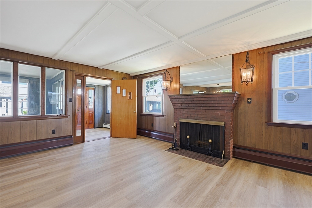 24 Poplar Rd