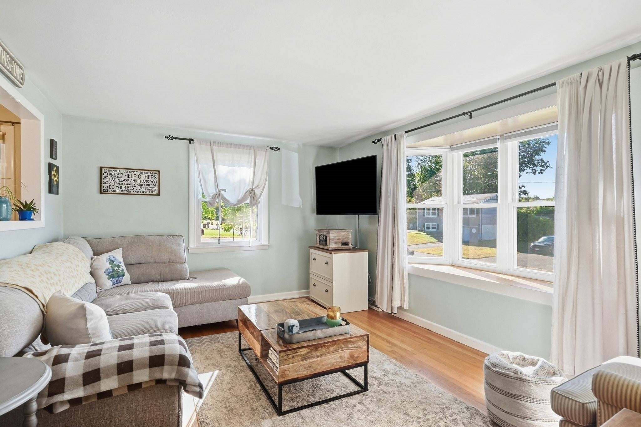 21 Circuit Ave, Ludlow, MA, 21 Circuit Ave, Ludlow, MA Photo #5