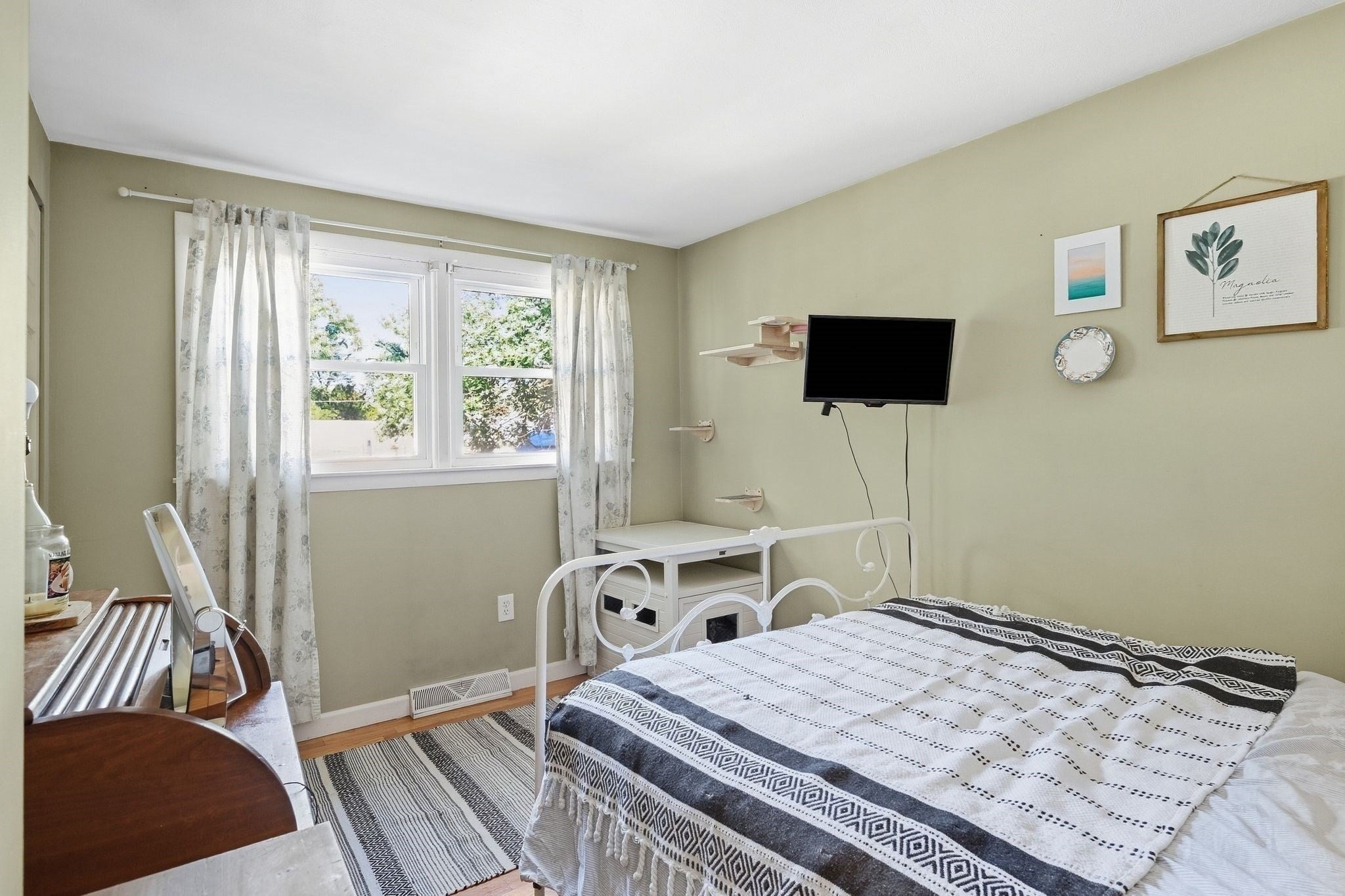 21 Circuit Ave, Ludlow, MA, 21 Circuit Ave, Ludlow, MA Photo #15