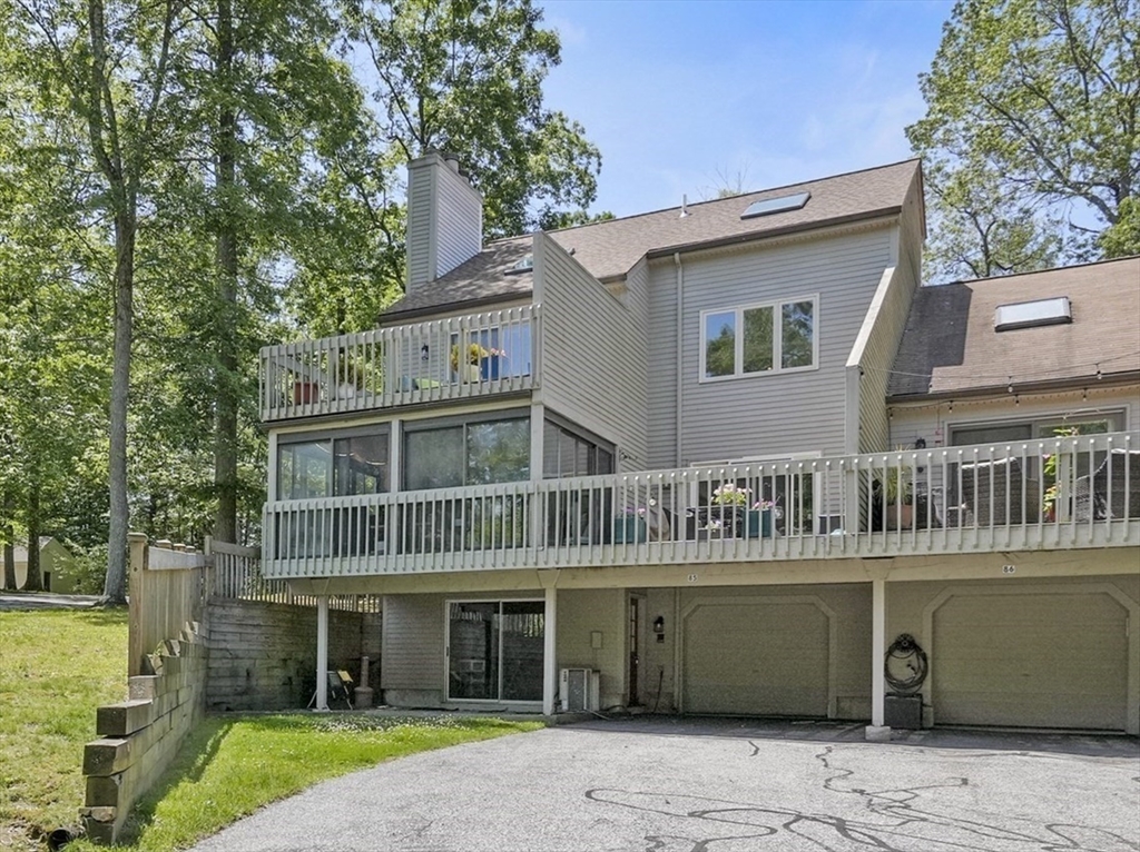 85 Parkhurst Drive 85