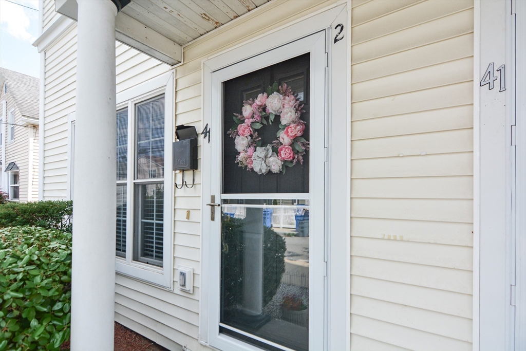 41 Oak St 2
