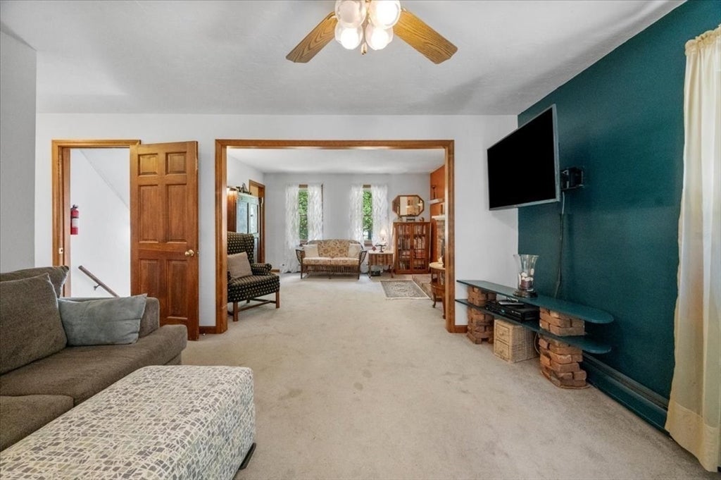 6 Wire Village Rd, Spencer, MA, 6 Wire Village Rd, Spencer, MA Photo #6