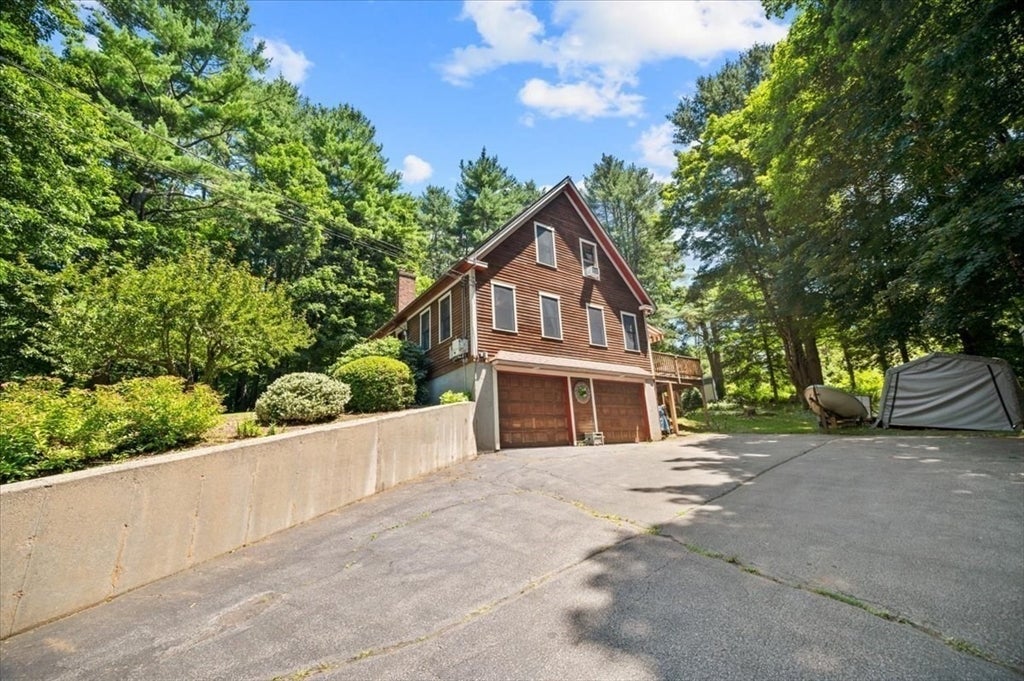 6 Wire Village Rd, Spencer, MA, 6 Wire Village Rd, Spencer, MA Photo #3