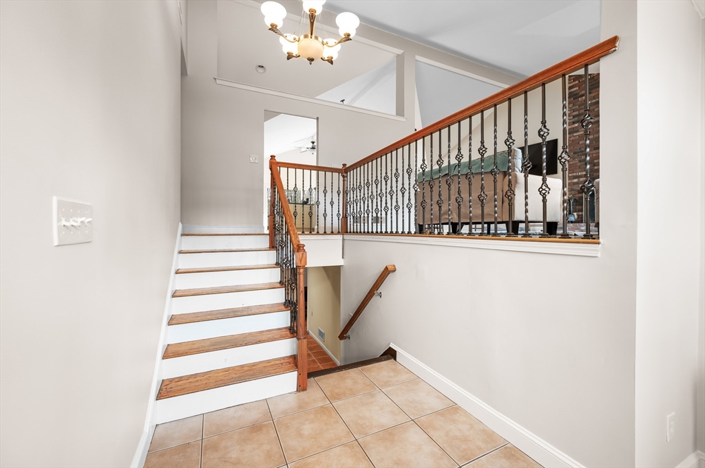 49 Stagecoach Dr