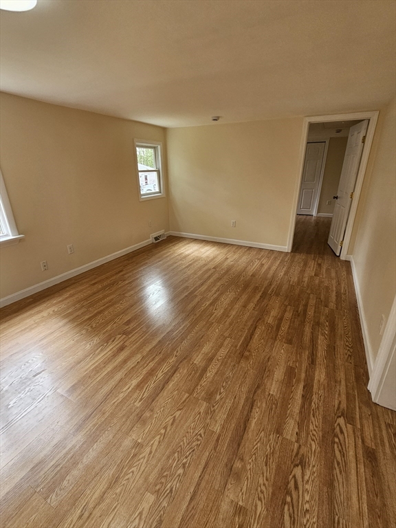 13 Spring Hill Rd