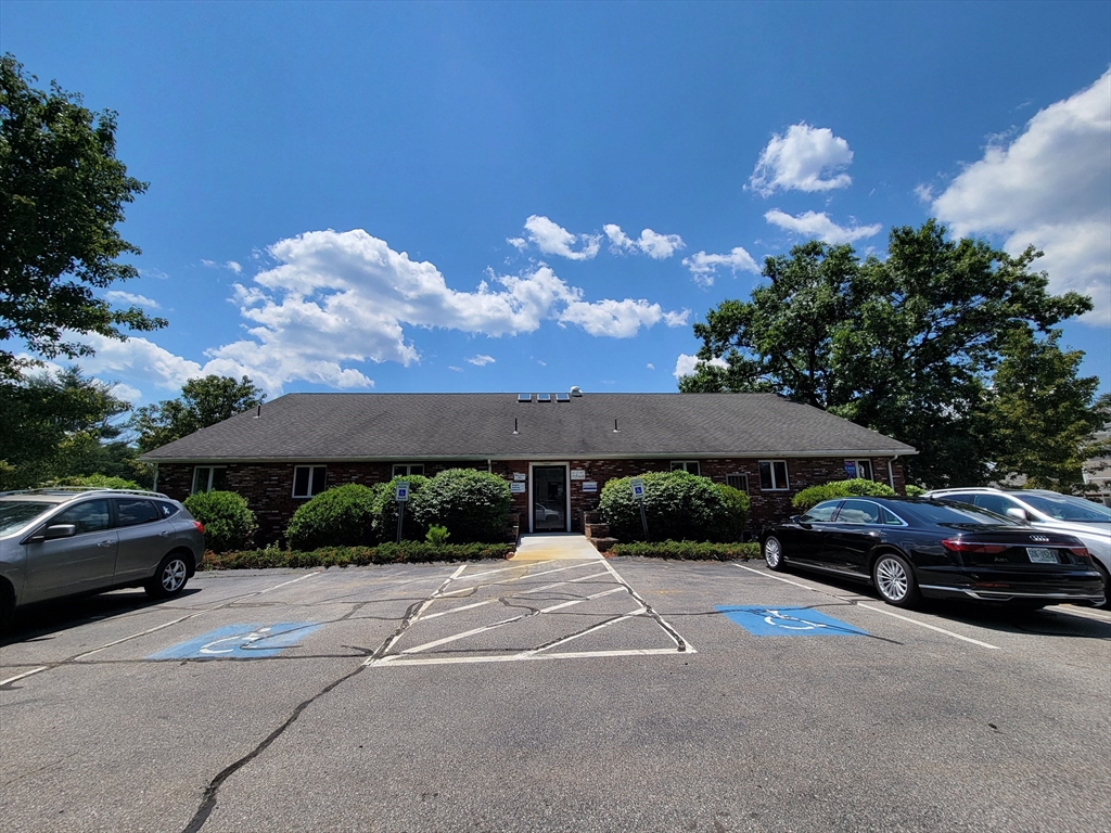 1565 Main Street B101