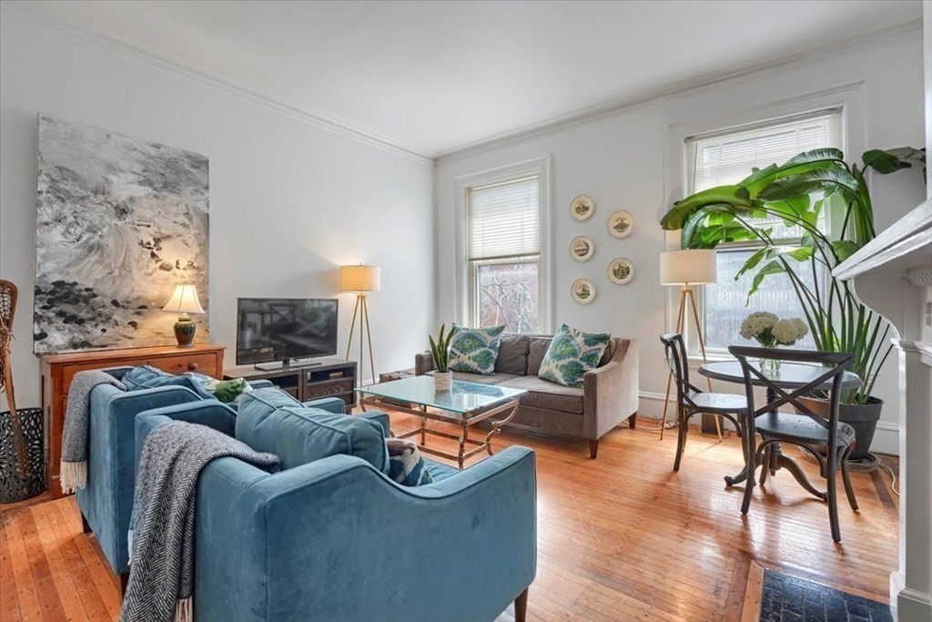 240 Marlborough St 3R