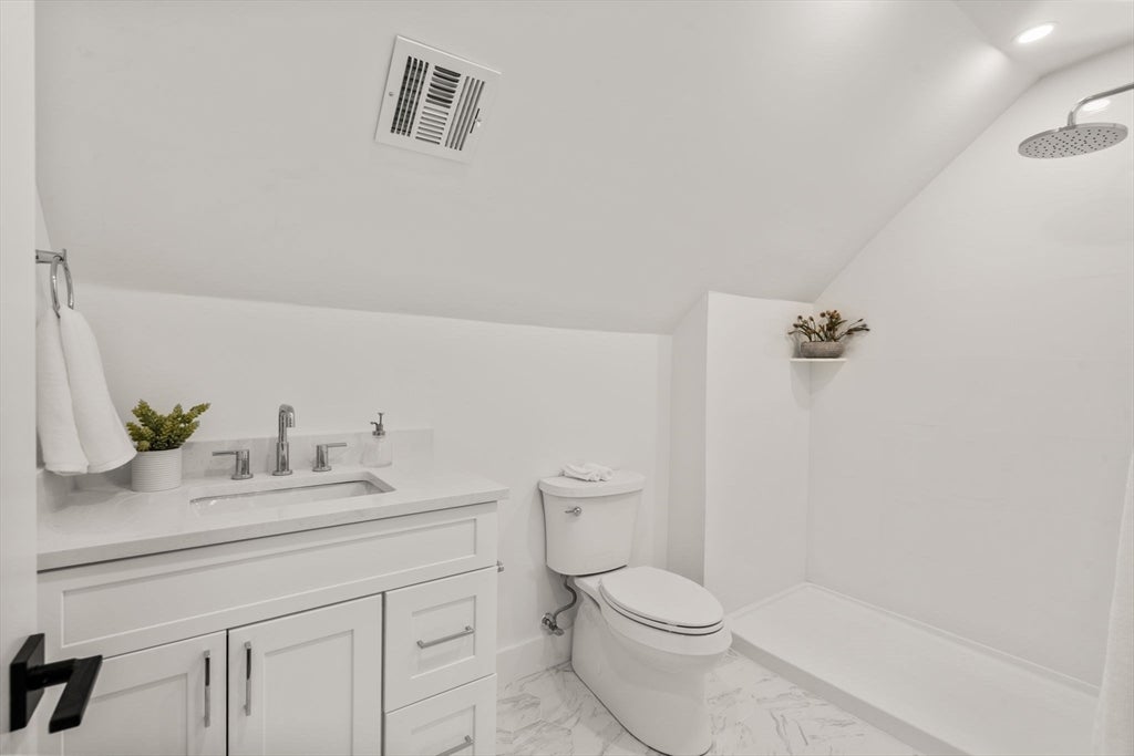 220 Sycamore Street, Watertown, MA, 220 Sycamore Street, Watertown, MA Photo #31