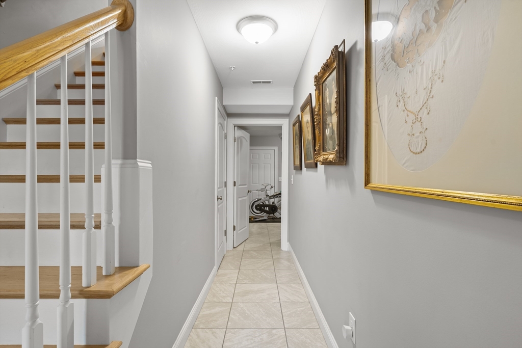 2 Heron Way B