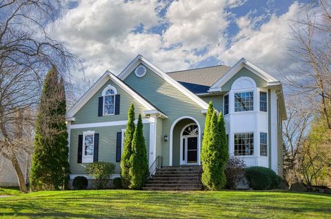 43 Edgewood Road Southborough MA 01772