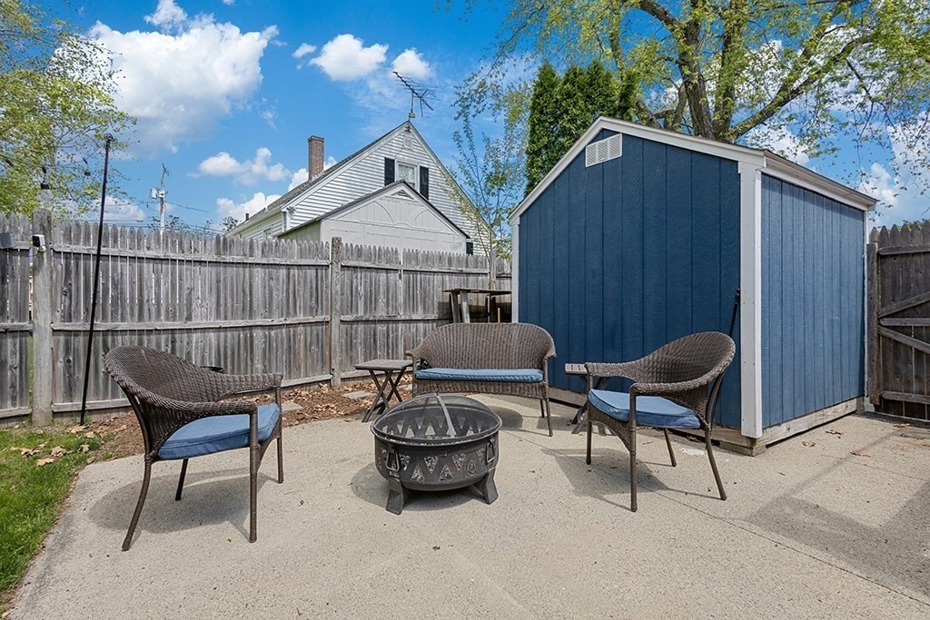 4 Lynn Ave, Plainville, MA Photo #38