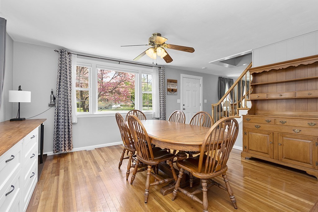 4 Lynn Ave, Plainville, MA Photo #11
