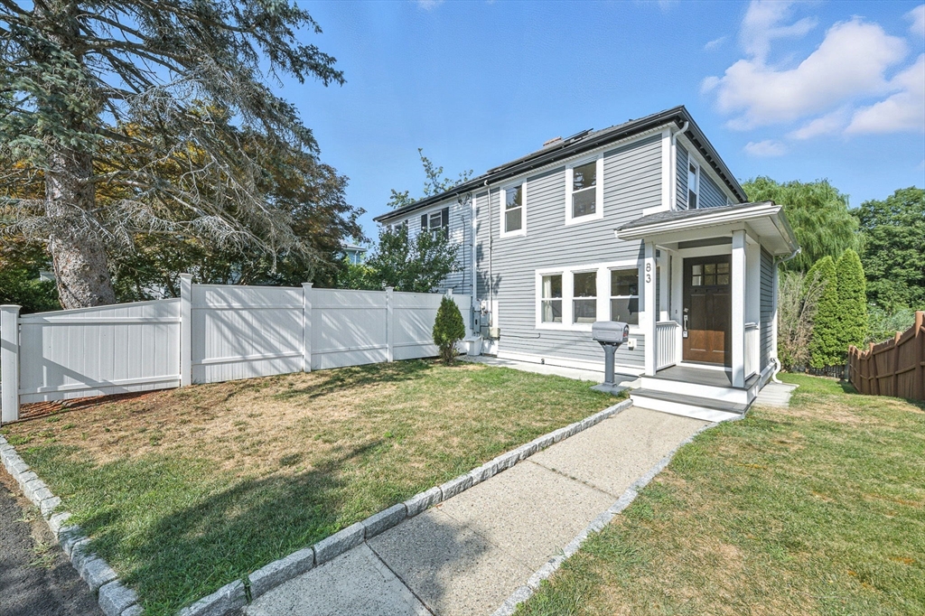 83 Sunnyside Ave