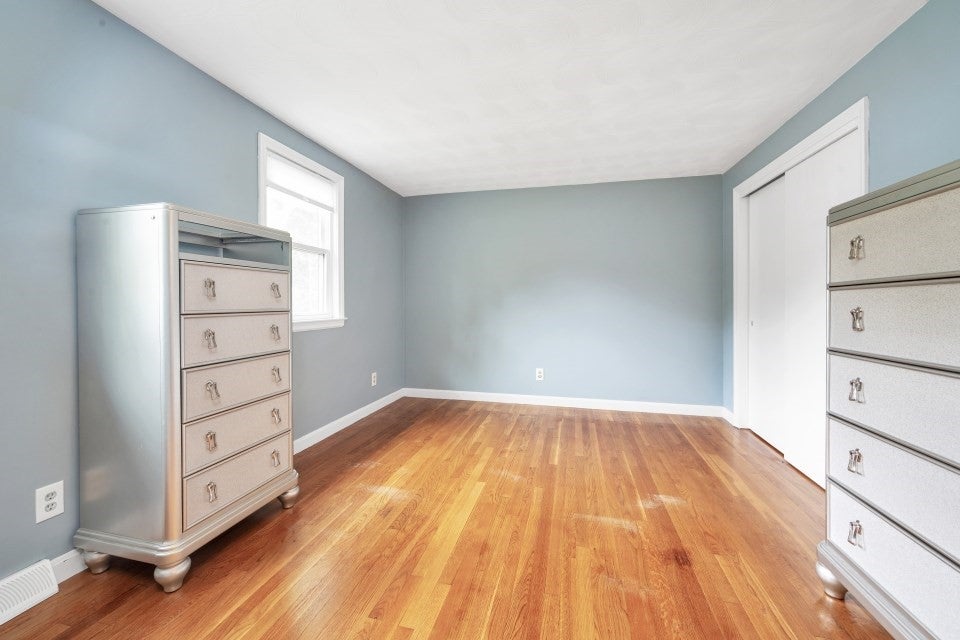 25 Foxtail Rd, Hanover, MA Photo #15