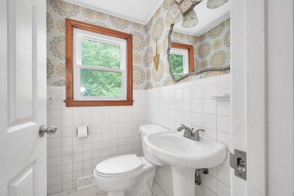 25 Foxtail Rd, Hanover, MA Photo #12