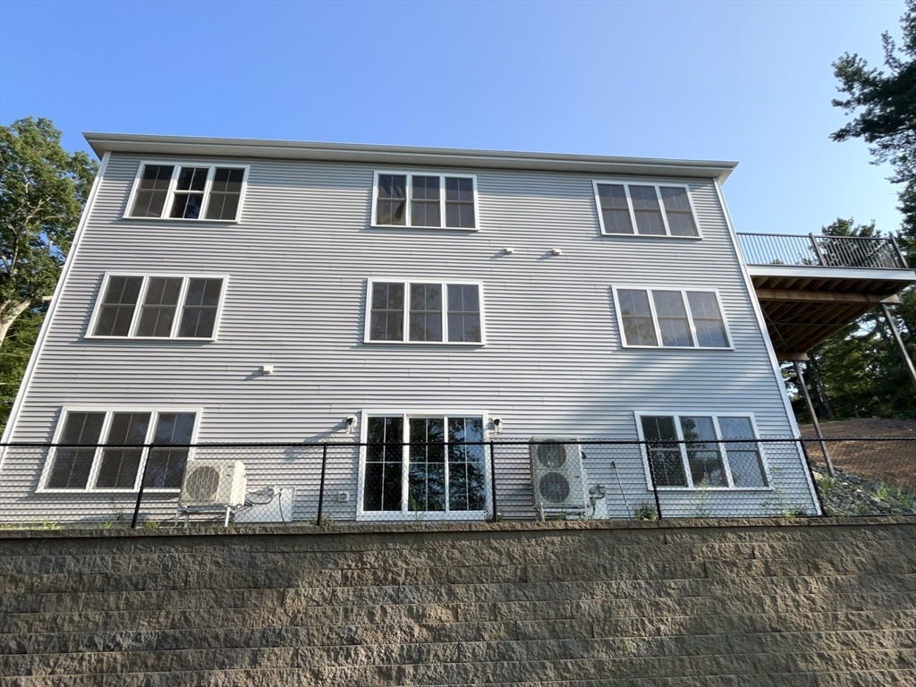 10 Macarthur Ave