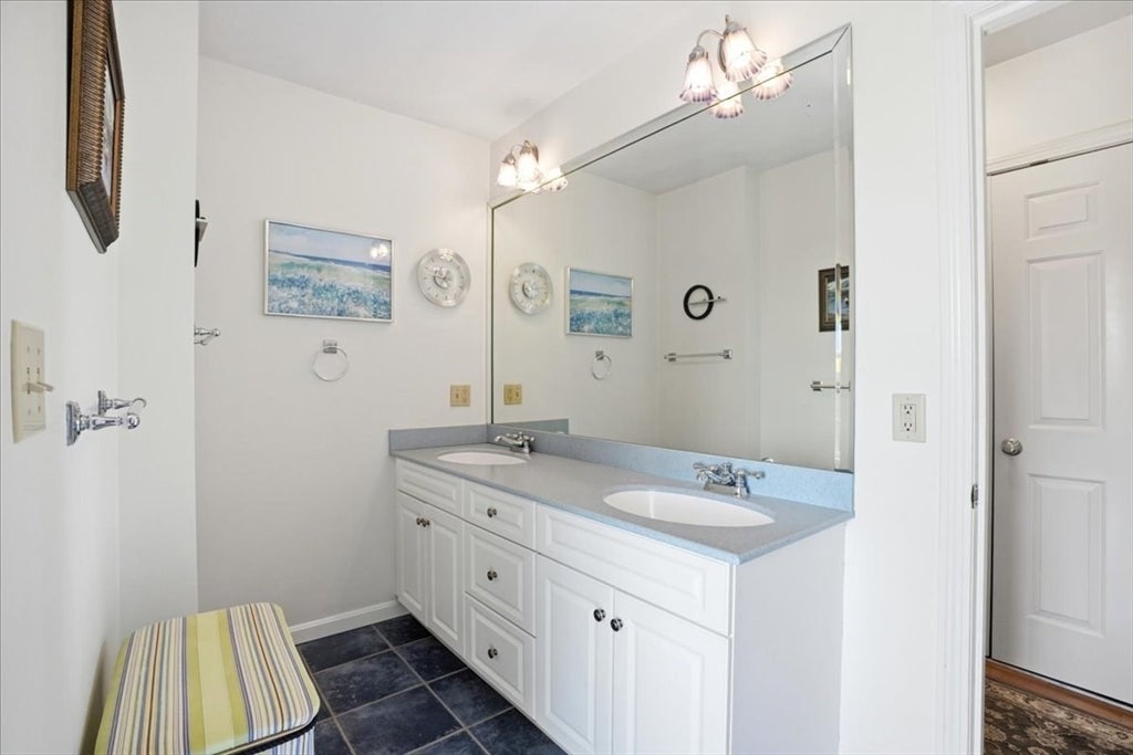 104 Pokanoket Ln, Marshfield, MA, 104 Pokanoket Ln, Marshfield, MA Photo #31