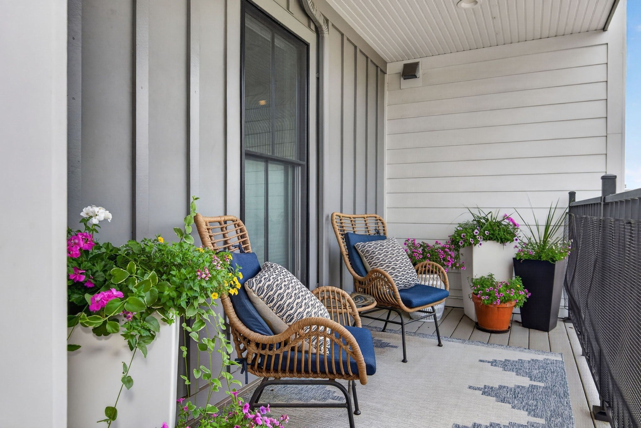 120 Brookside Ave #302, Boston, MA Photo #18
