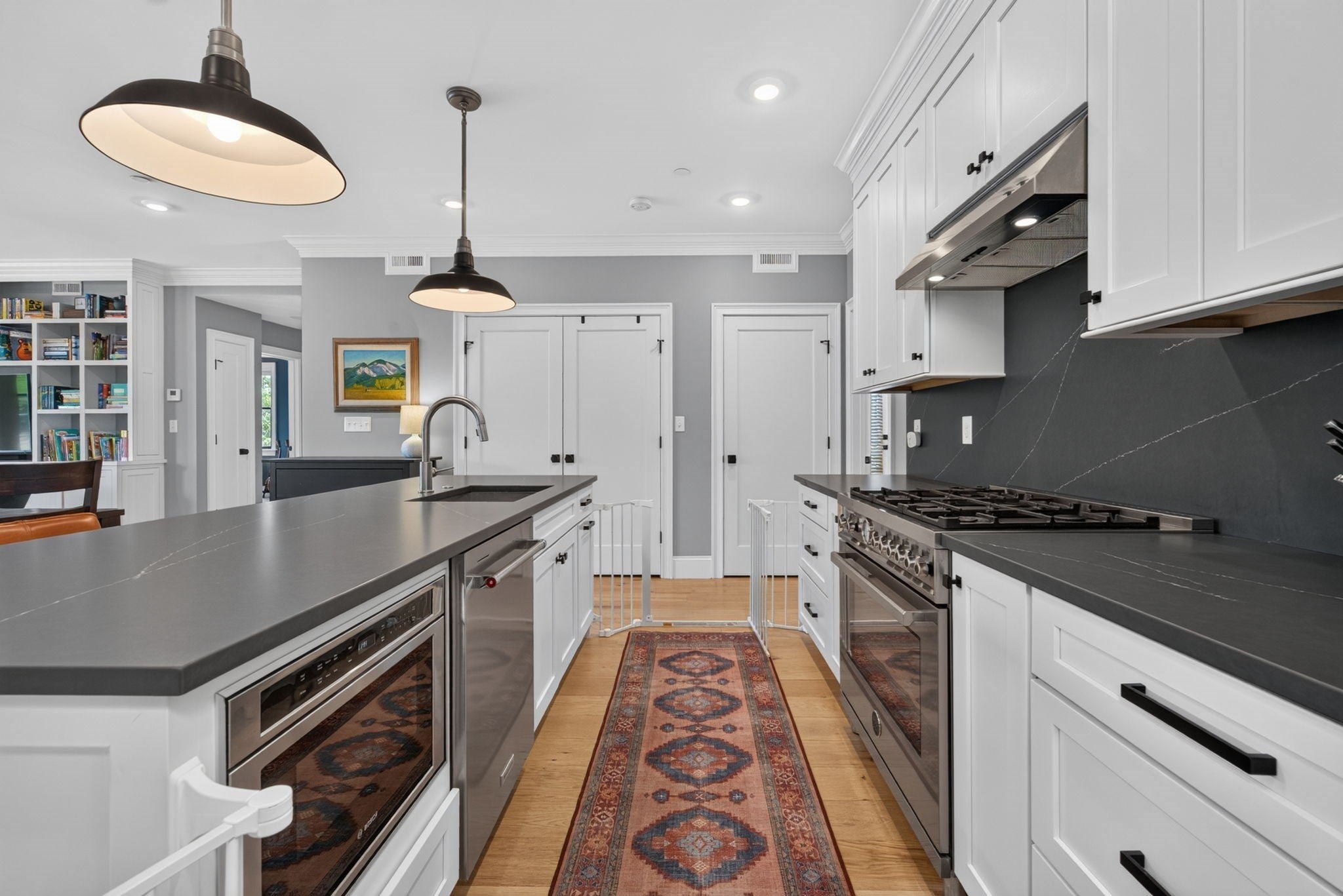 120 Brookside Ave #302, Boston, MA Photo #8