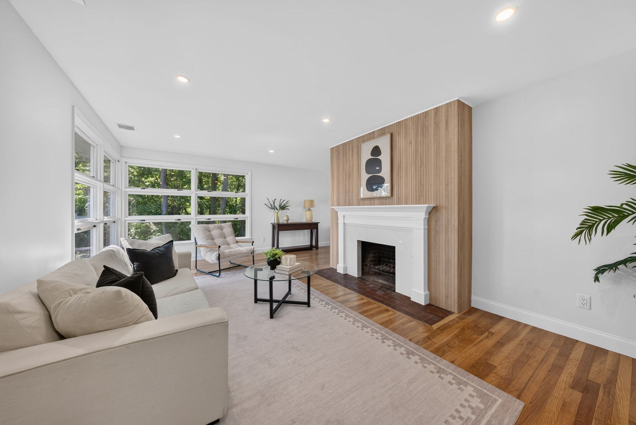 8 Everett St