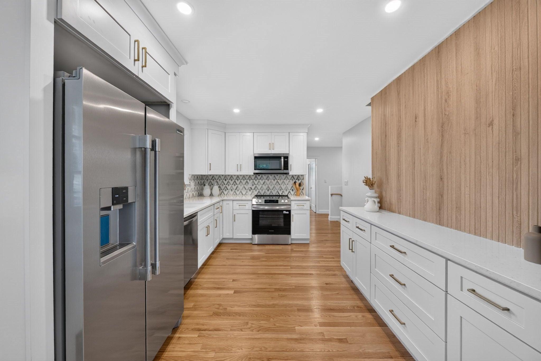 8 Everett St, Wakefield, MA Photo #7
